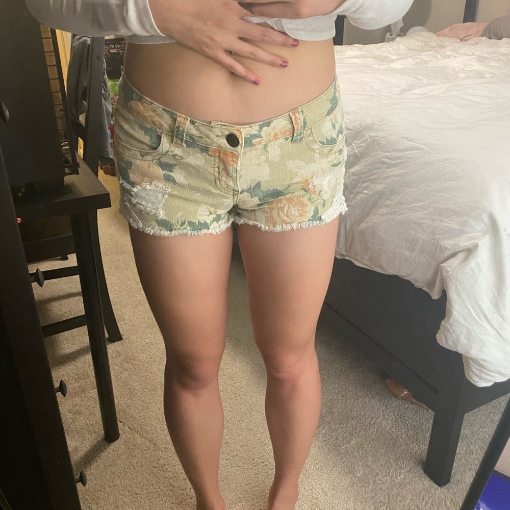 Floral shorts